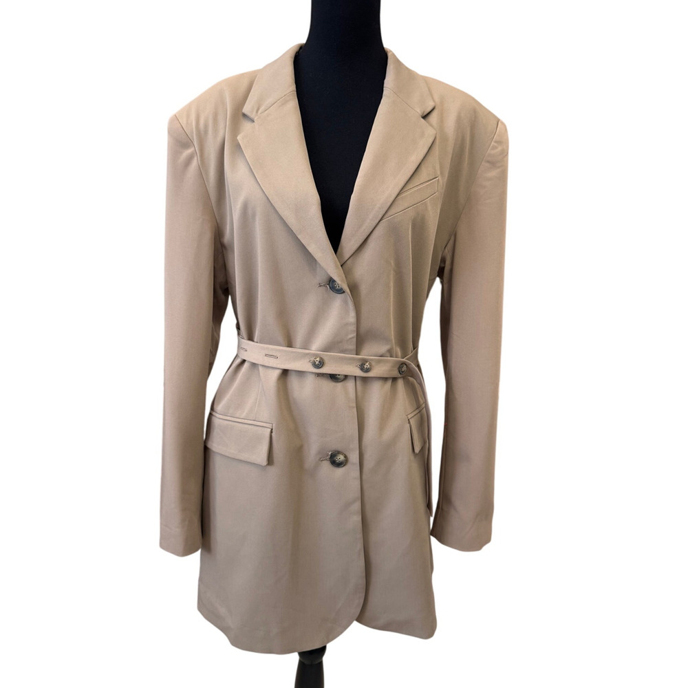 New TOPSHOP Nordstrom Women's Tan Three Button Belted Blazer Size 8 Perfect! - Picture 3 of 10